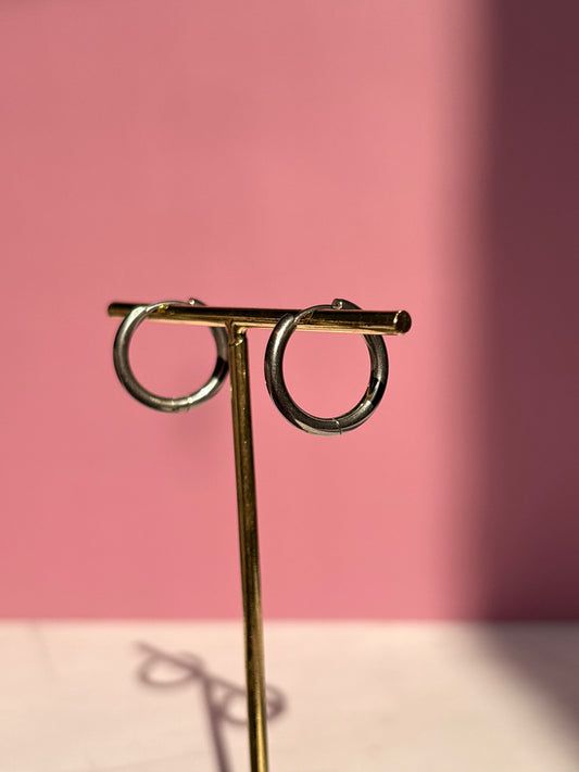 Arracada minimalista