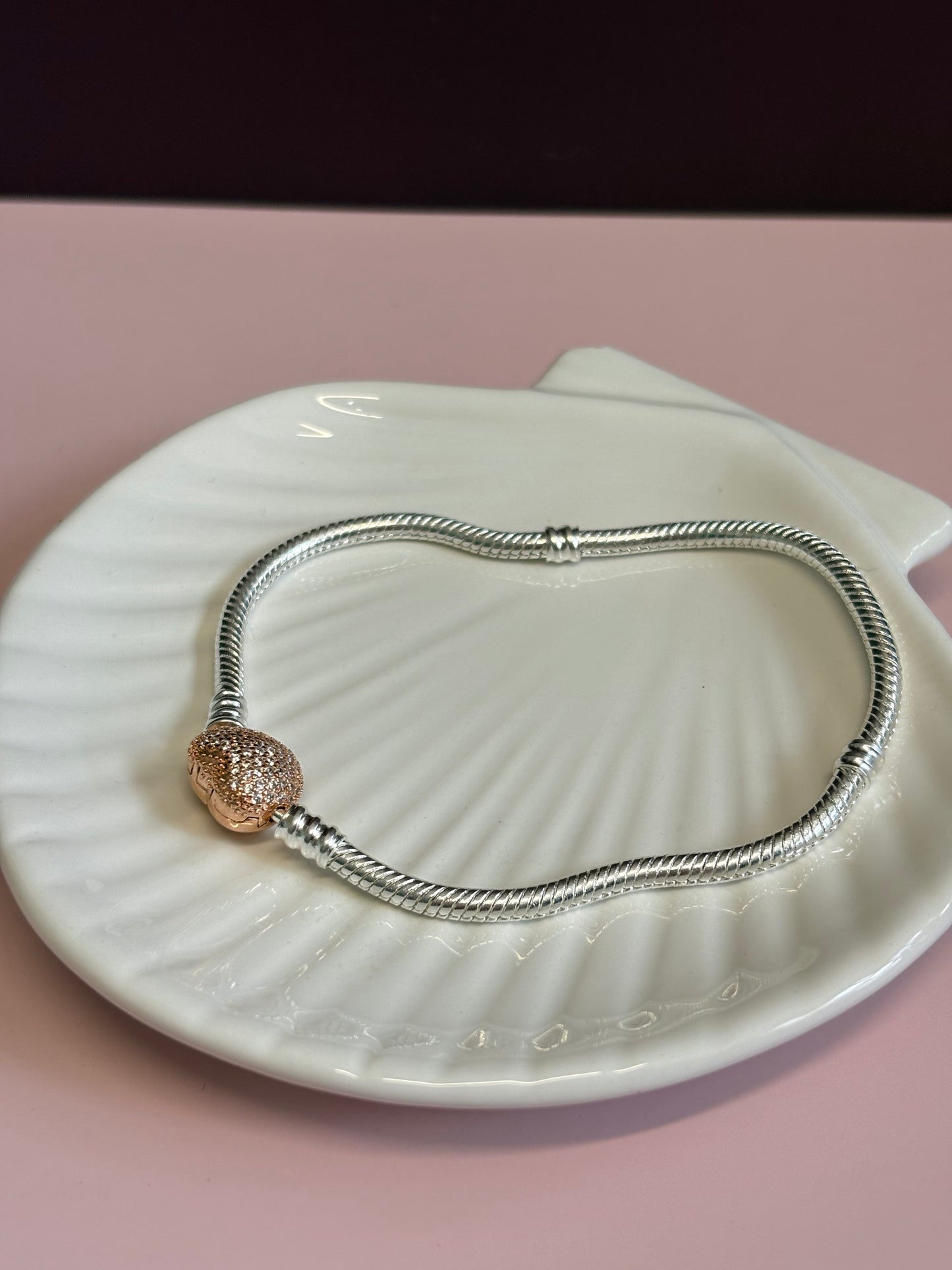 Pandora rosa