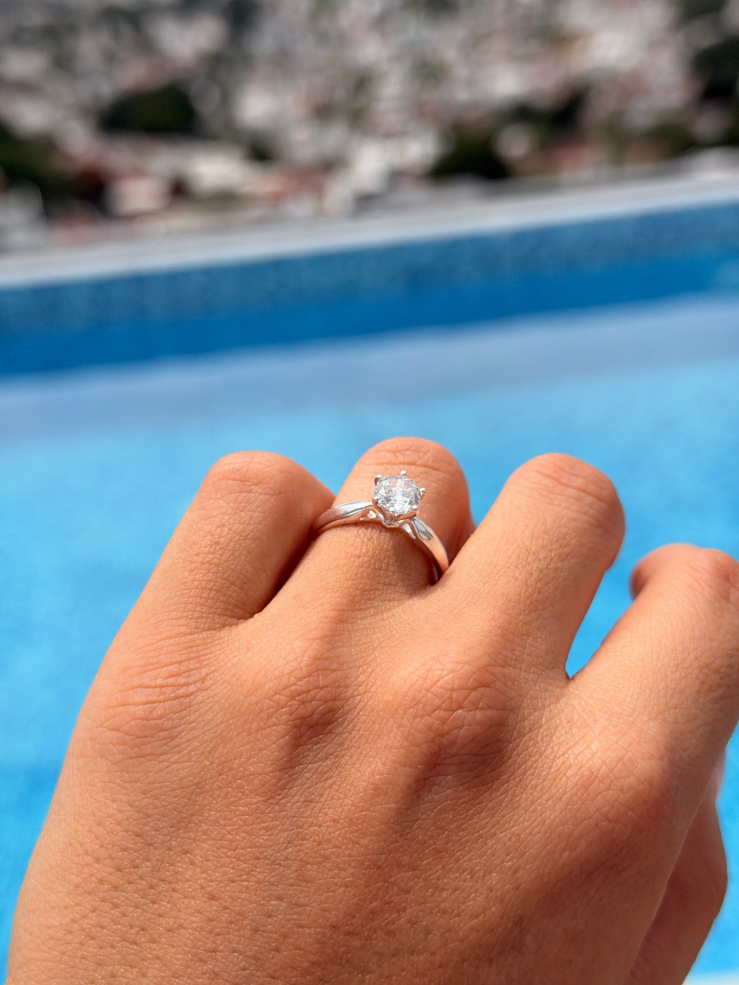 Anillo Clemence