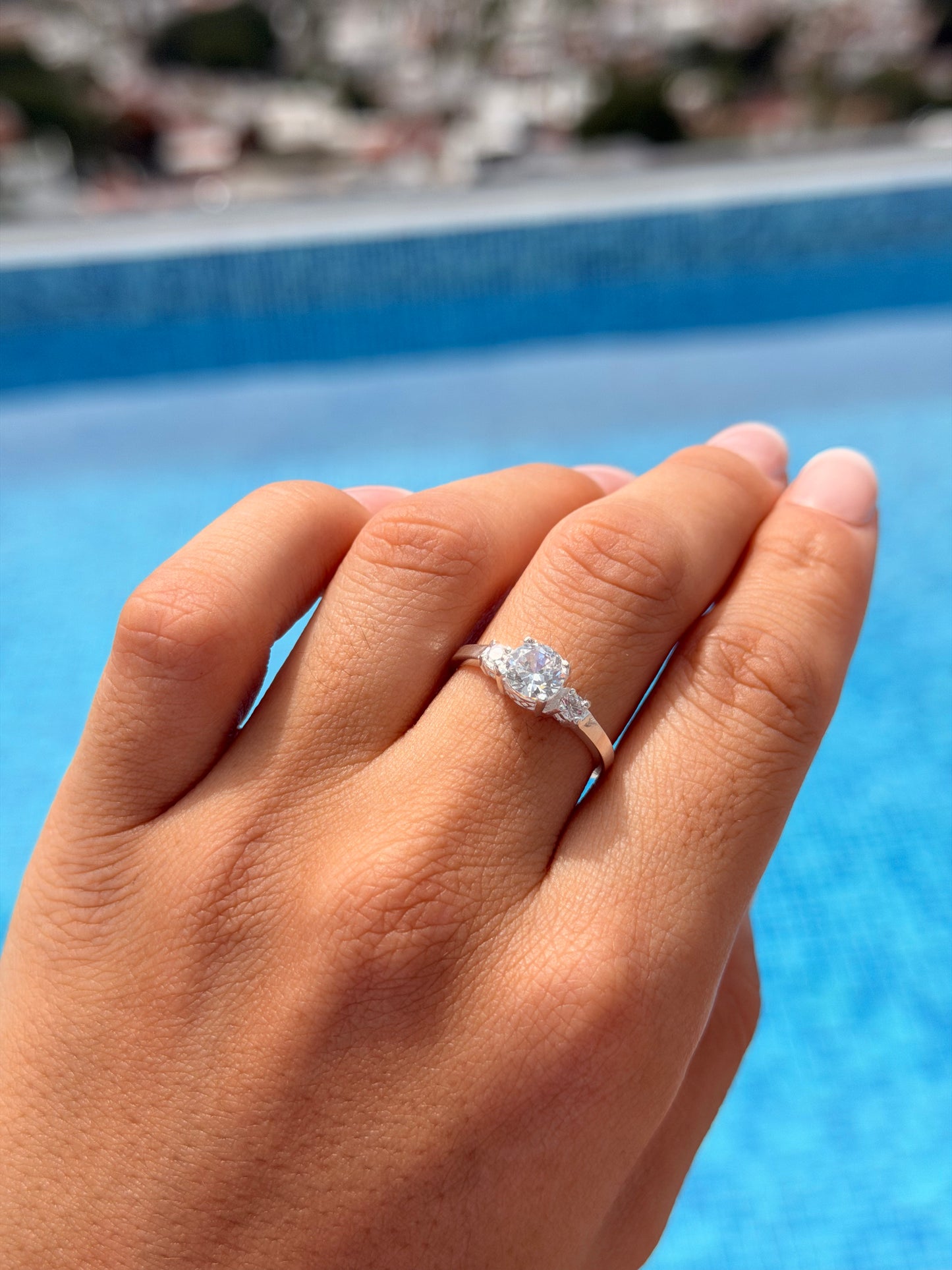 Anillo Finita