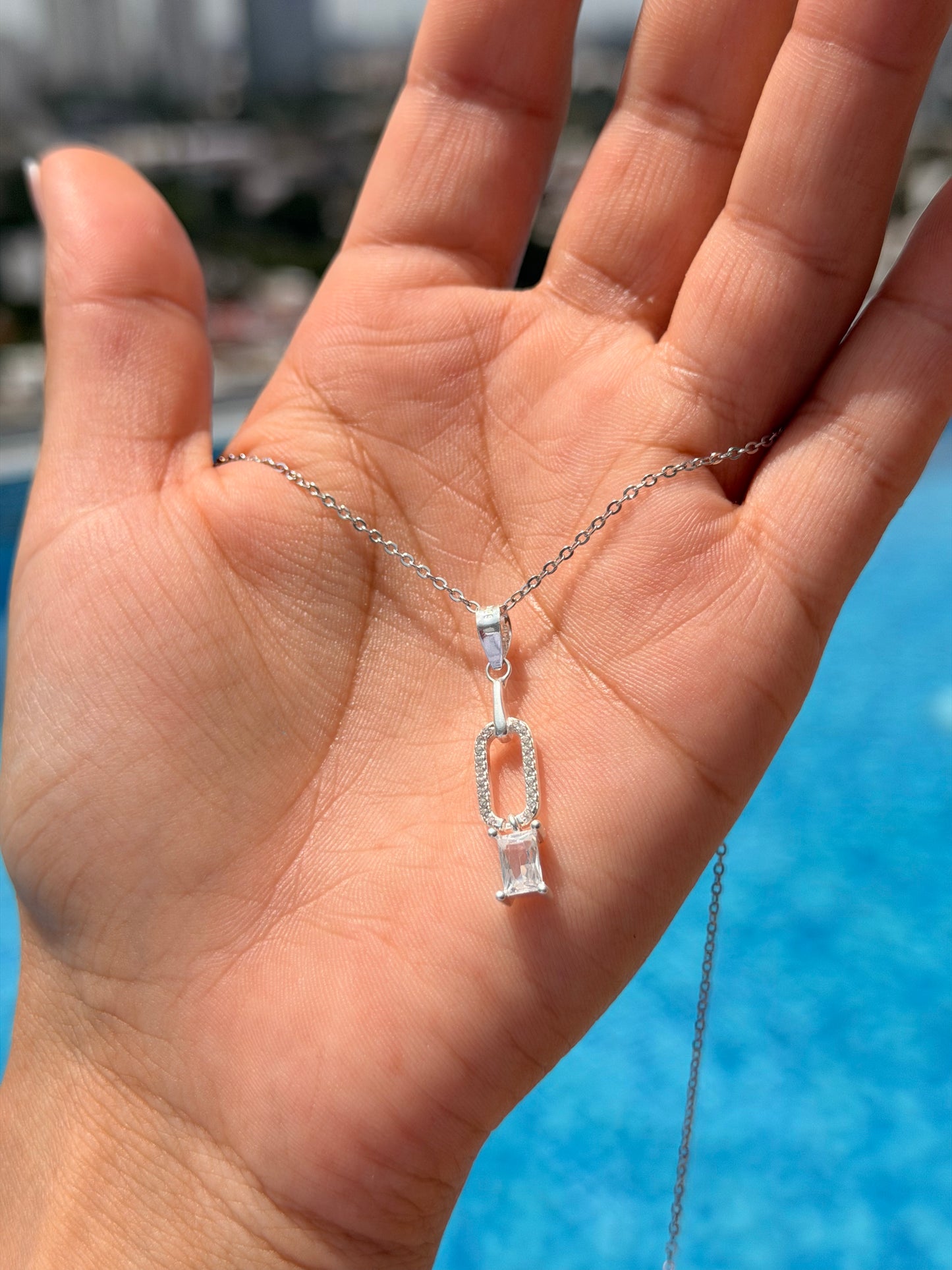 Collar Amila