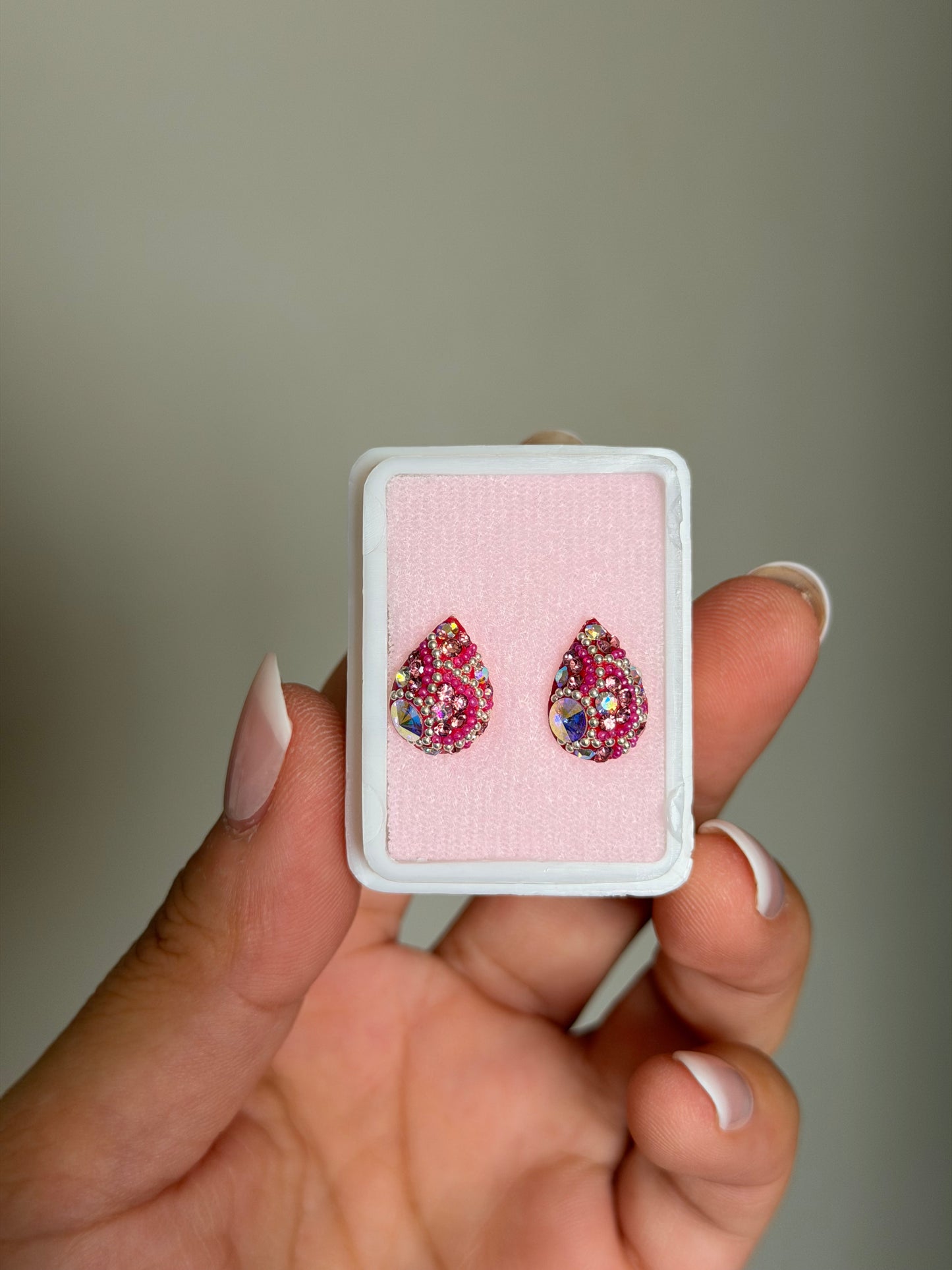 Aretes con piedras Swarovski
